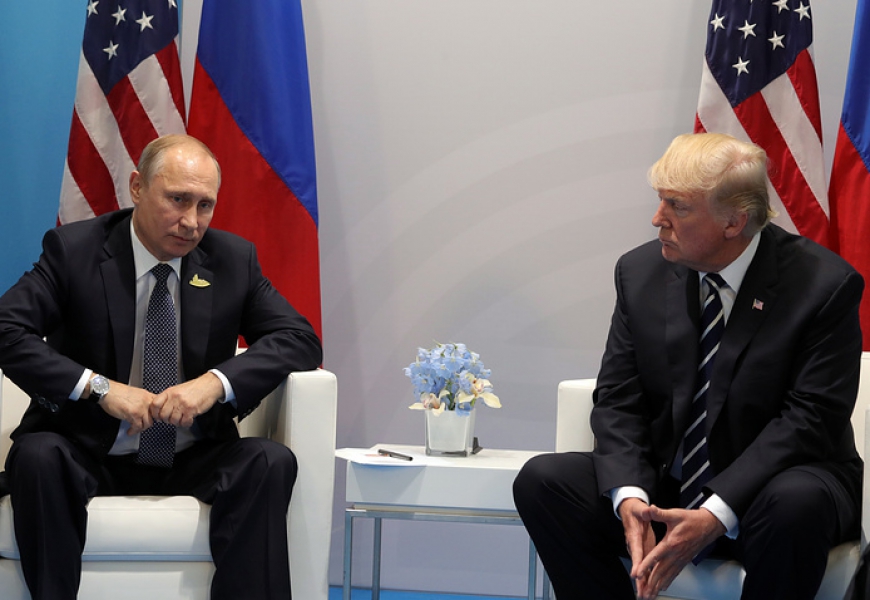 Press review: Helsinki summit to decide fate of sanctions and China pursues more pipelines