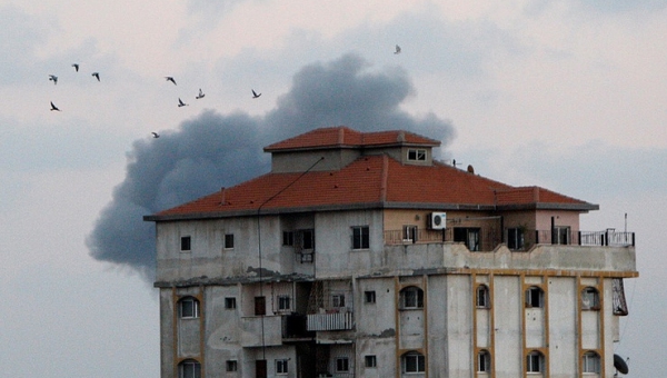 Israel hits Hamas targets in Gaza